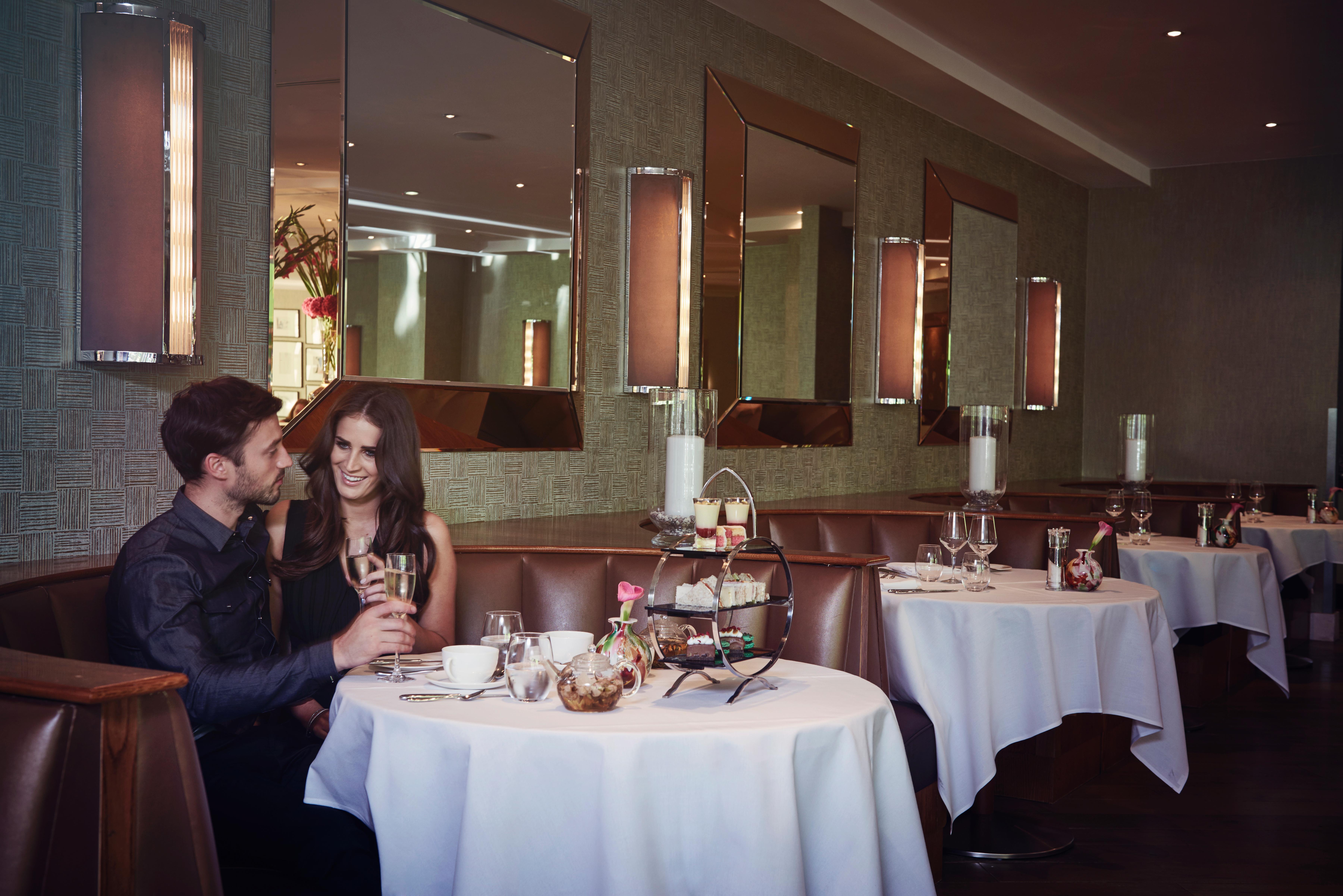 The Lowry Hotel Манчестер Екстер'єр фото The interior of the restaurant