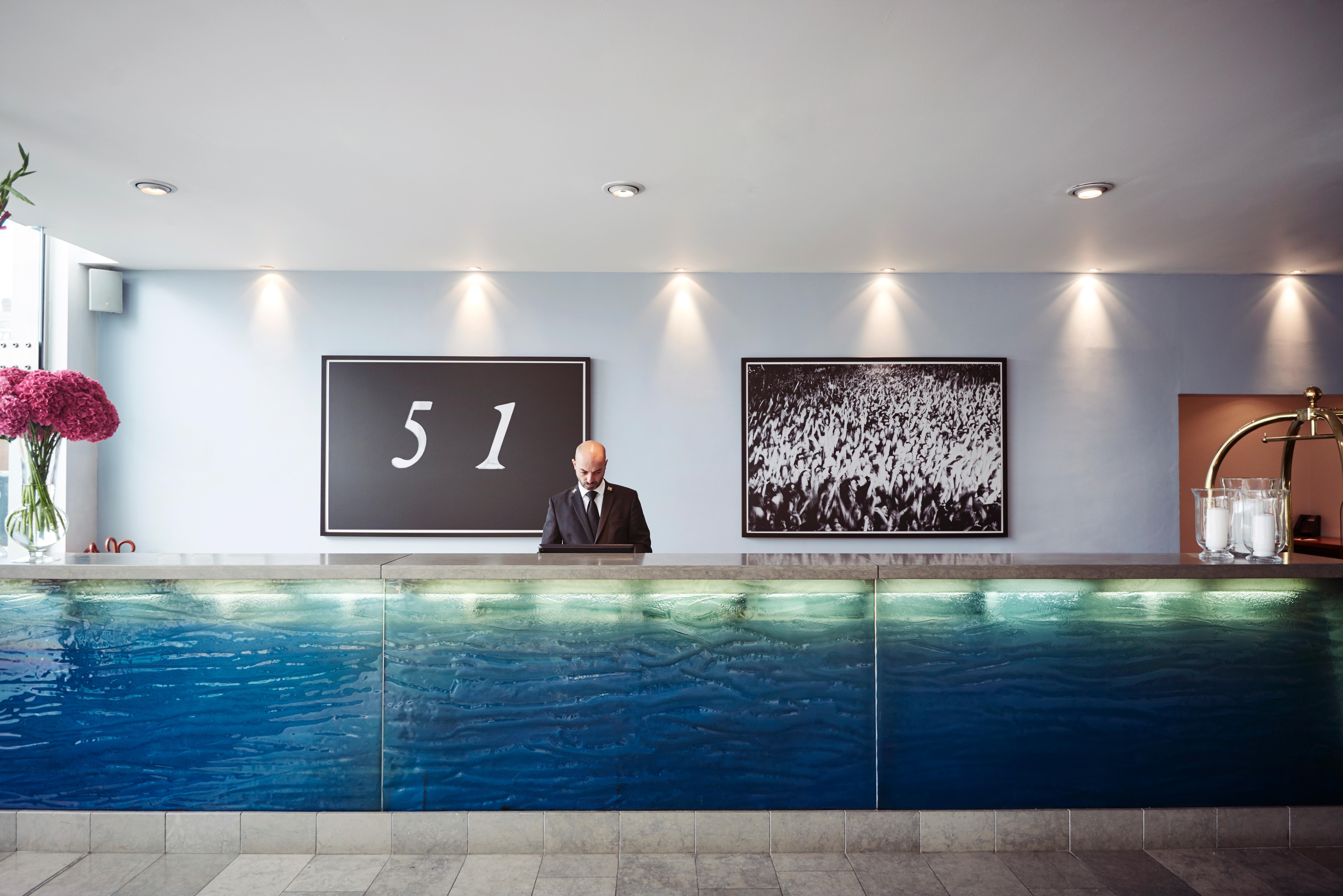 The Lowry Hotel Манчестер Екстер'єр фото 51 hotel reception