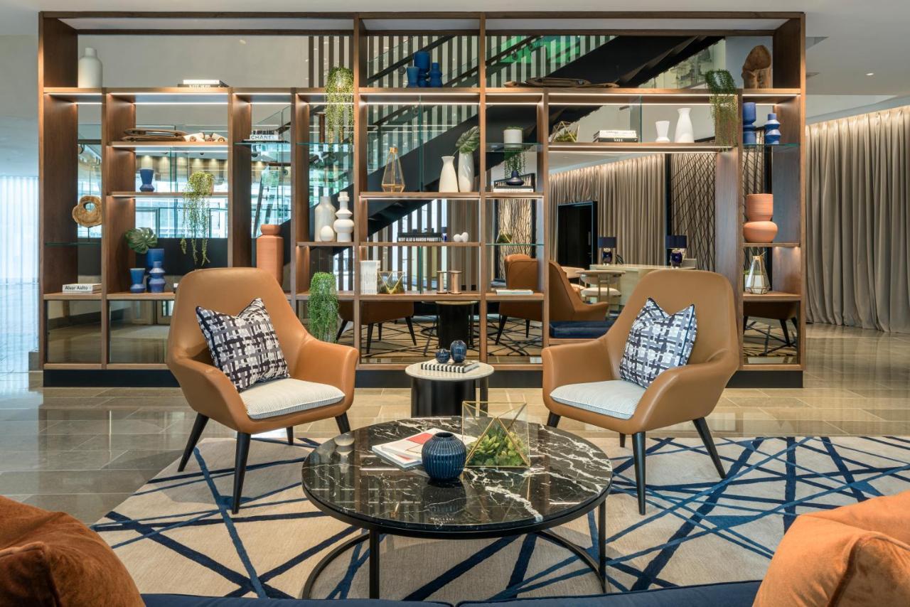 The Lowry Hotel Манчестер Екстер'єр фото The lounge at the hotel